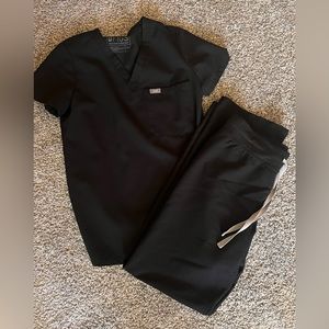 FIGS BLACK XXS Catarina + XS Livingston